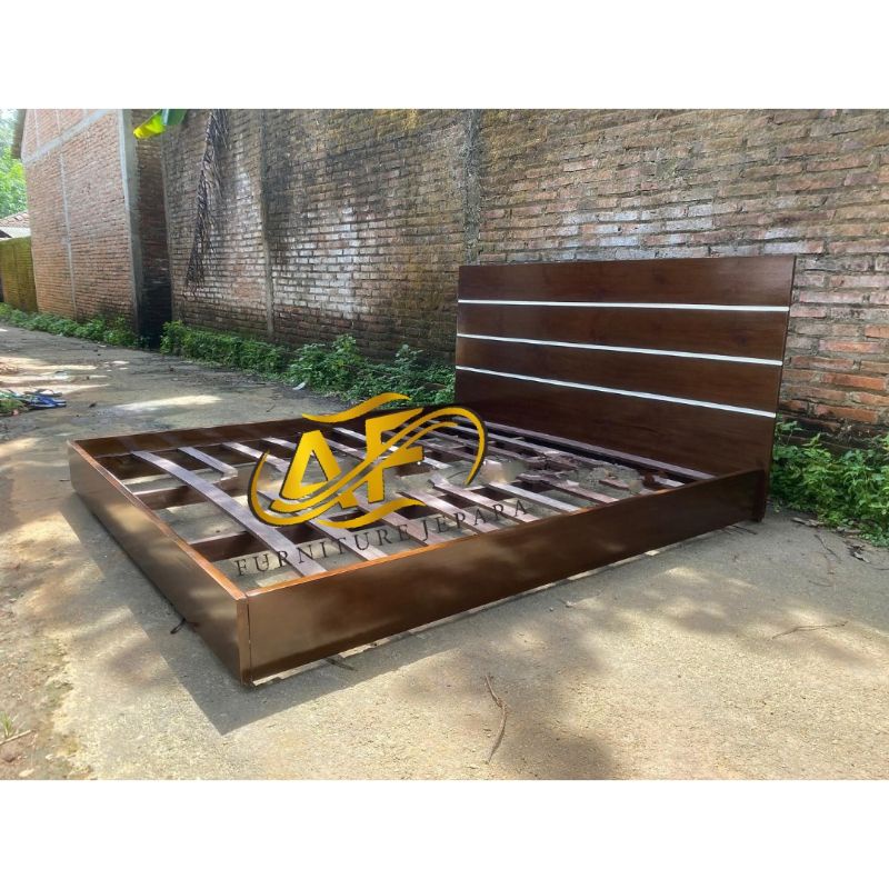 dipan minimalis jati/dipan moderen mewah/dipan furniture jepara
