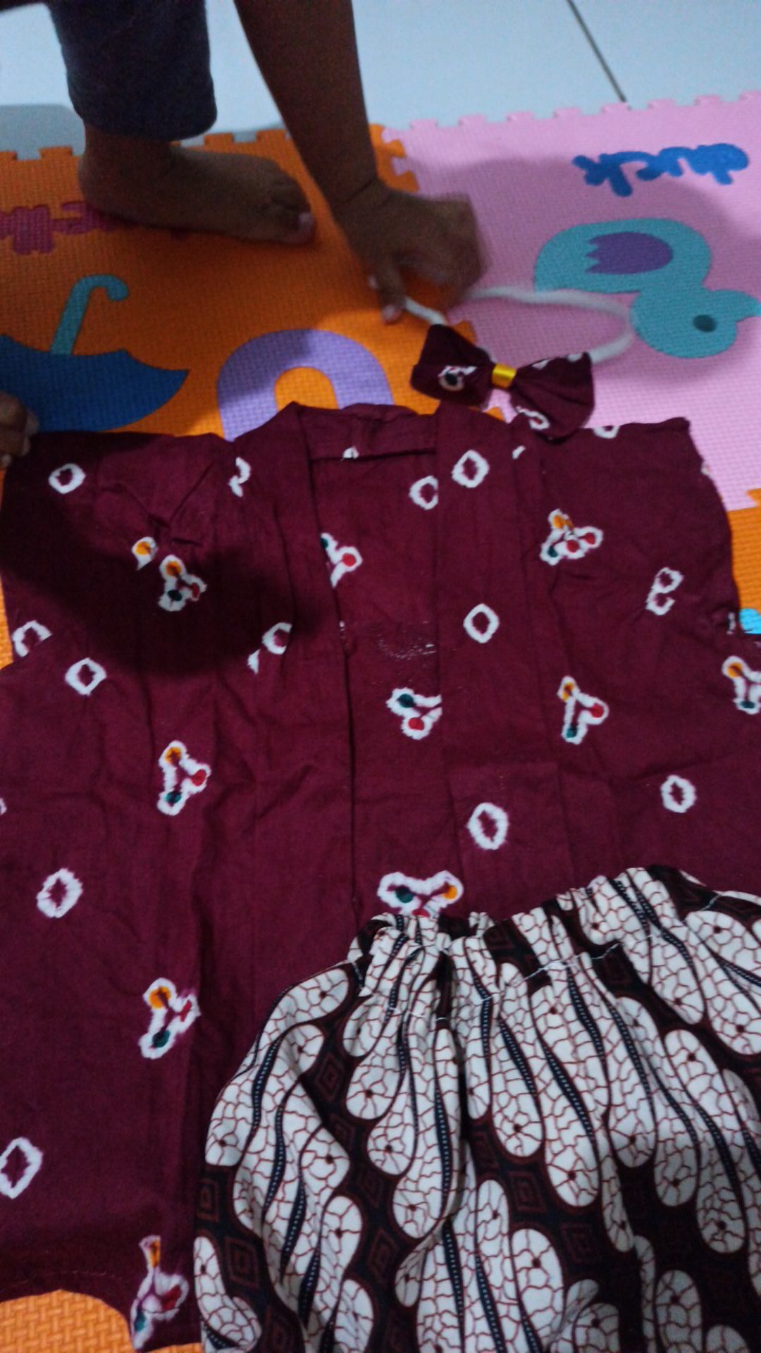 Kebaya Kutubaru Anak - Jumputan Ori | Kebaya Batik Anak | Baju Sekolah Anak | Kebaya Jumputan Ori