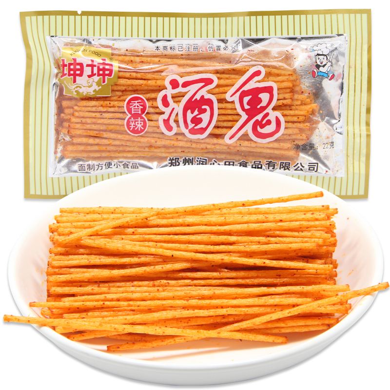 (HALAL) 坤坤酒鬼辣条 Kun Kun Crispy Latiao 20gr