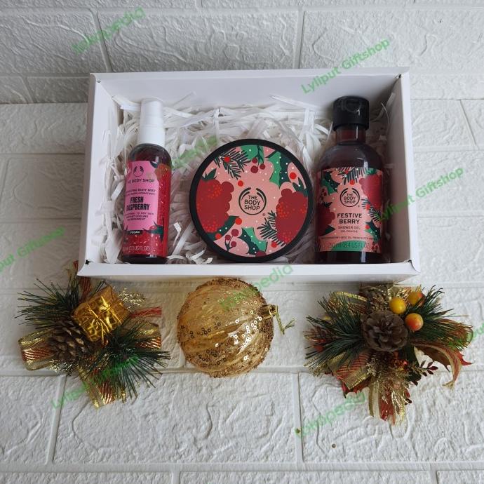 

EXTRAVAGANT THE BODY SHOP HAMPERS KADO GIFT NATAL CHRISTMAS HAMPERS BN51FV6C