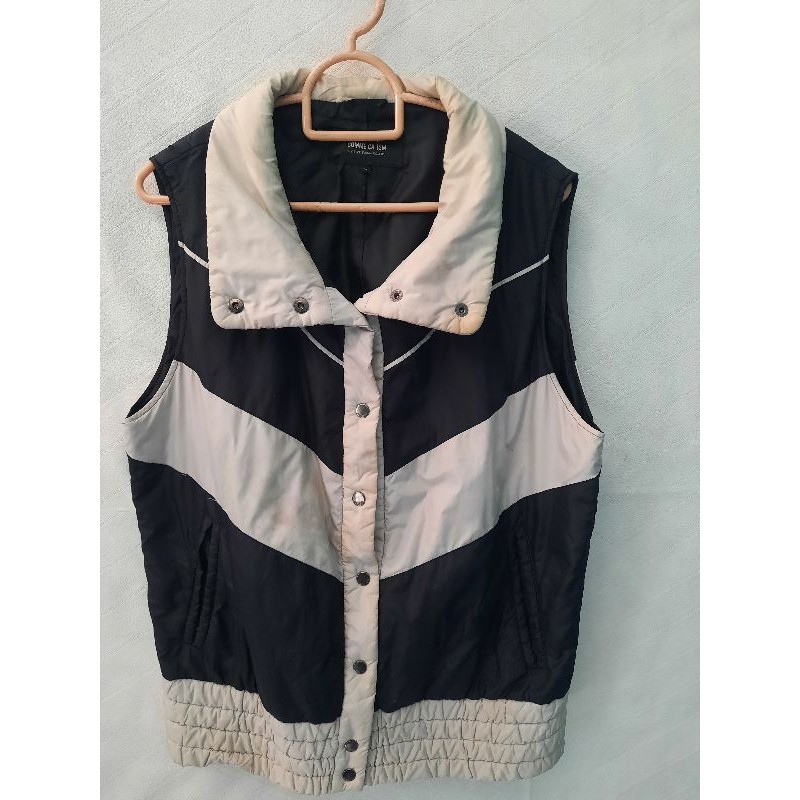 vest bahan parasut second