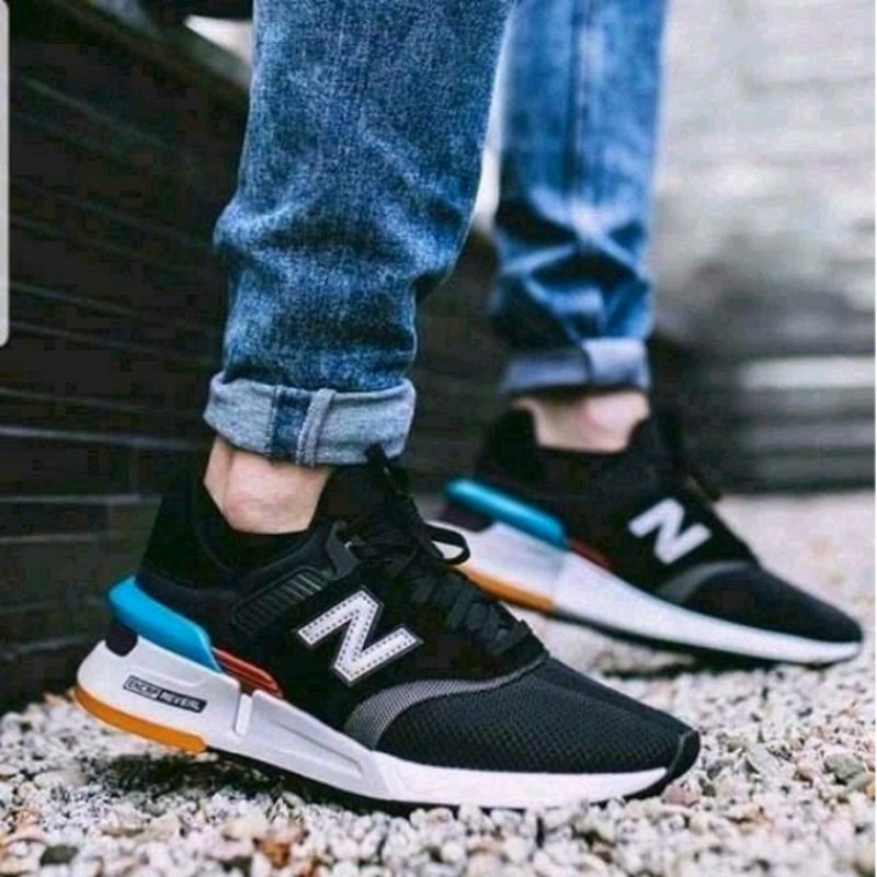 Sepatu New Balance 997 Black Sneakers Pria Premium Original