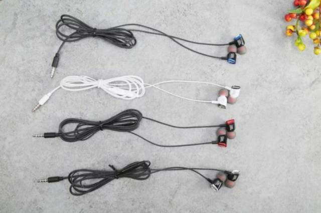 HEADSET EARPHONE HANDSFREE HEADPHONE J B L SUPER BASS