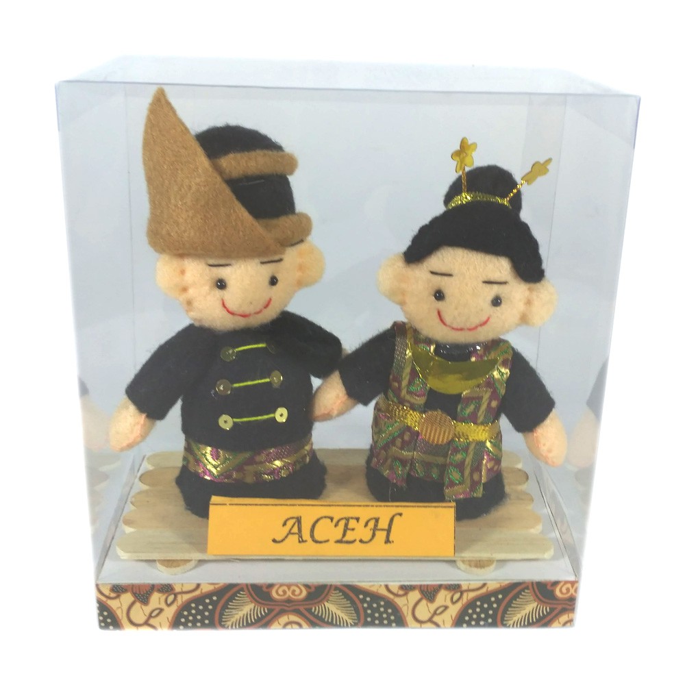 Boneka Pakaian Adat Aceh