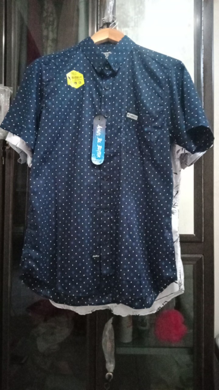 Kemeja Motif Lengan Pendek / Kemeja Surfing Atasan Pria (bisa Cod)