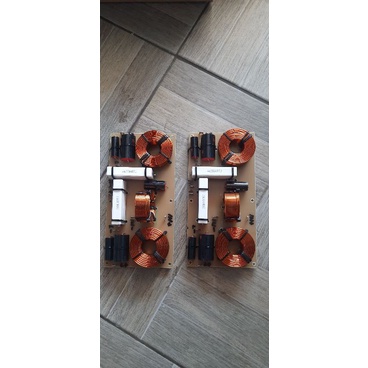 crossover pasif double low cap spirit balap