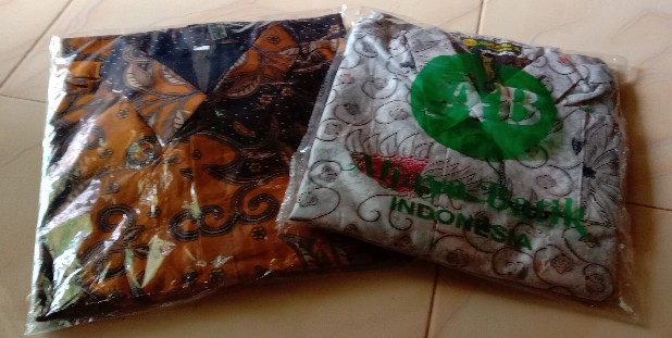 Batik Pria Kembang Warna Full Furing Katun Halus Ori Solo