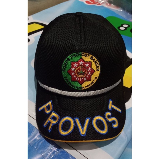 Topi provost banser