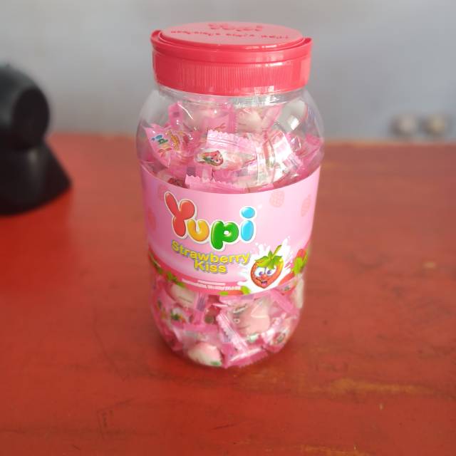 

Yupi Toples