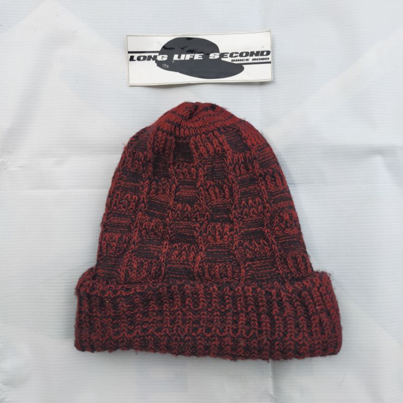 topi beanie hat kupluk rajut second bekas preloved original branded