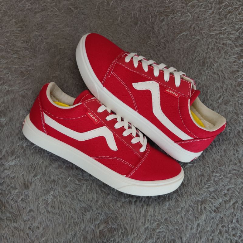aerostreet red massive