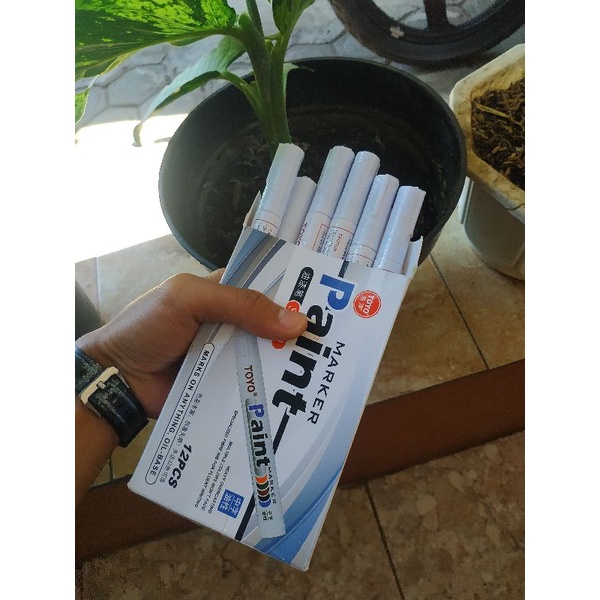 

SPIDOL BAN WARNA PUTIH