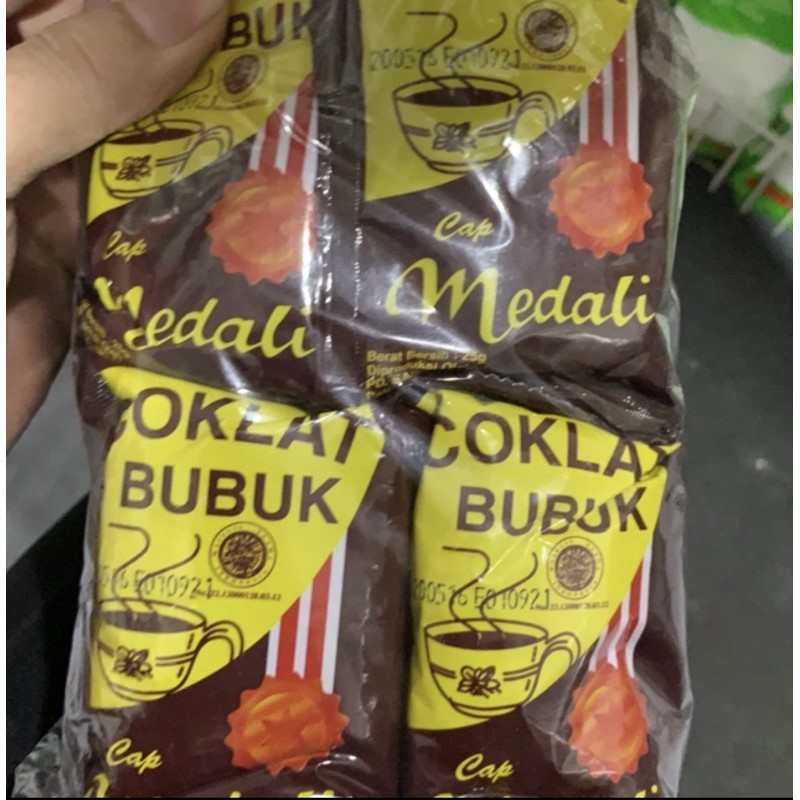 

coklat bubuk medali 1 dus 15x20pcs