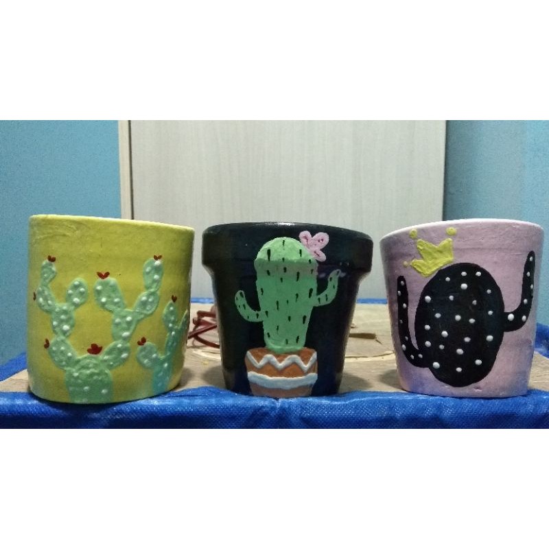

pot lukis ukuran 10-11cm
