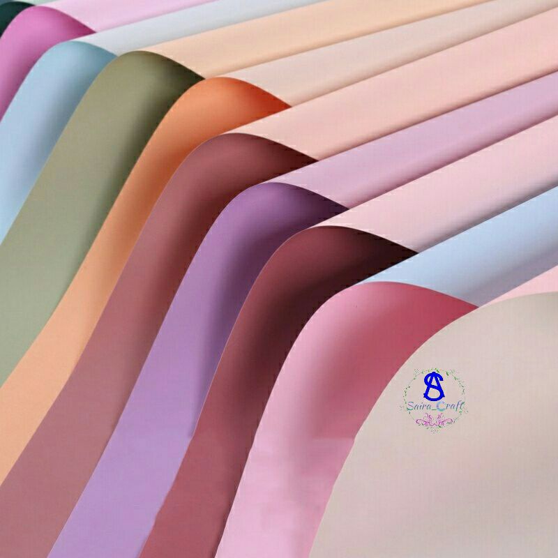 

Flower Wrapping Paper Cellophane Bi Color Doff Matte Double Dua Warna / Kertas Pembungkus Bunga / Kertas Bunga Bolak Balik 5 LEMBAR