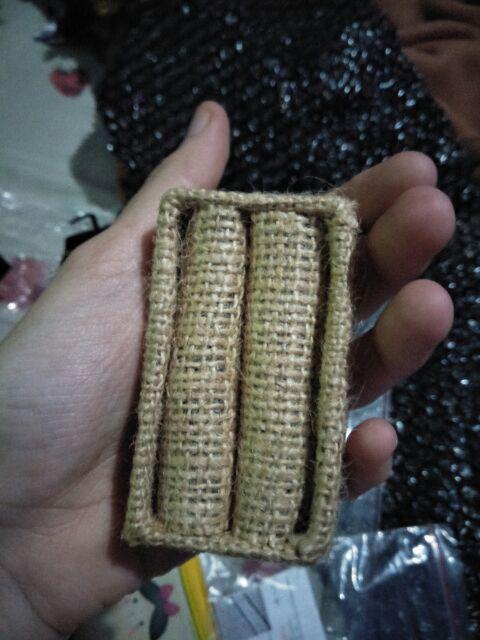 Tempat Cincin Goni Untuk Terarium Ring Bearer