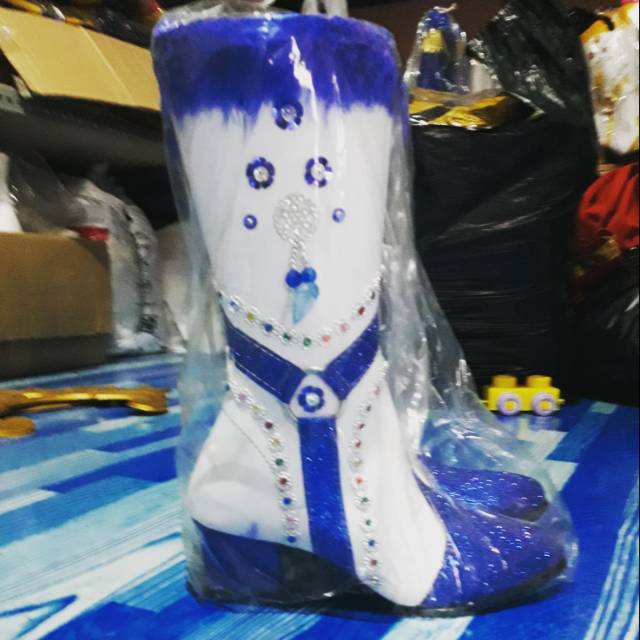 Sepatu Mayoret