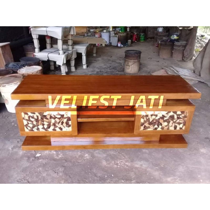 

MEJA TV LAMINATING