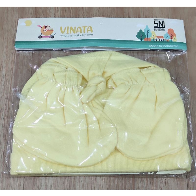 VINATA-TOPI SET SARUNG TANGAN DAN SARUNG KAKI-TOPI SATU SET