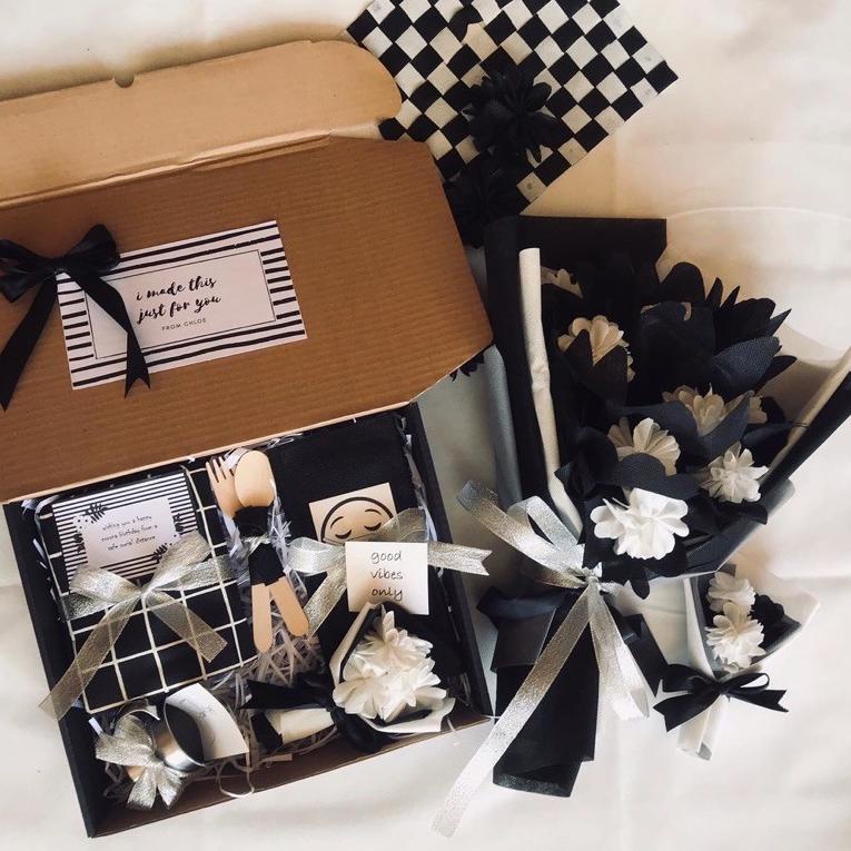 

(K-ALO ✉) BIG GIFT BOX hampers aesthetic cewe cowo kado ulang tahun wisuda anniversary wedding etc||top produk