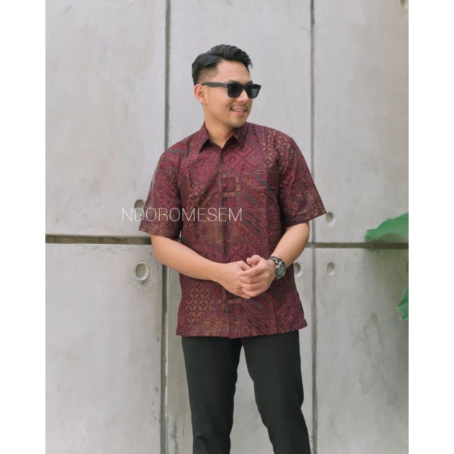 batik sekarjagad merah ndoromesem lengan pendek furingF3