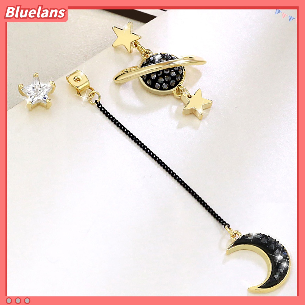 Anting Stud Asimetris Bentuk Bulan Bintang Aksen Berlian Imitasi Untuk Wanita