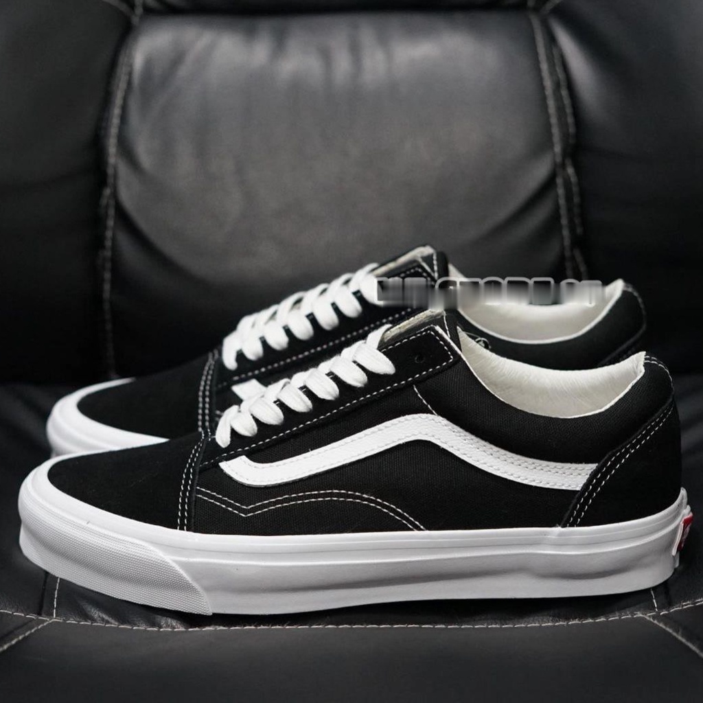 VANS_ORIGINAL PREMIUM - SEPATU PRIA VANS_OLD SKOOL BW BLACK WHITE WAFFLE DT BNIB / SEPATU SNEAKERS