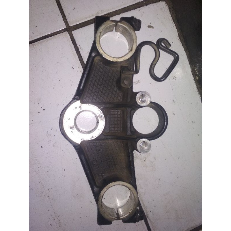 segitiga atas bawah fork segitiga T honda cbr250r cbr 250r  cbr 250 r kyj k33 Thailand cbu
