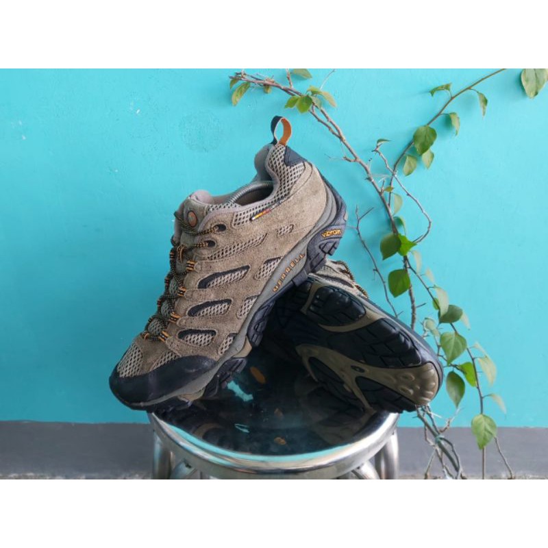sepatu hiking merrell second