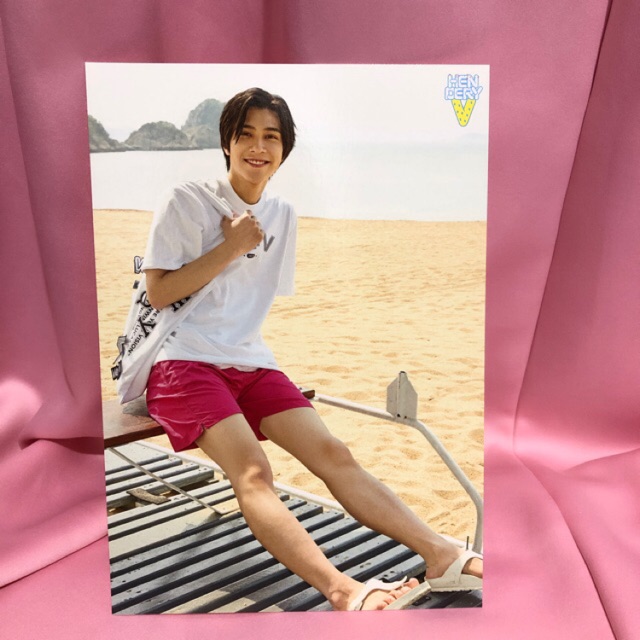 [Hendery Ver. ] WayV Summer Vacation Kit 2019