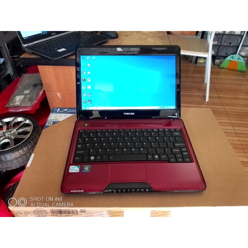 NOTEBOOK SECOND TOSHIBA 12 INCH GENERASI BARU ZOOM WIFI WEBCAM SIAP PAKAI