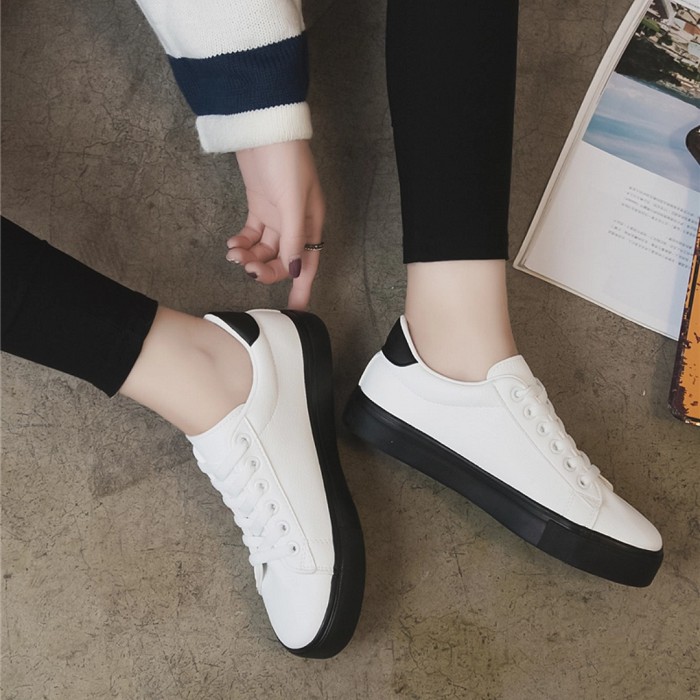 R9 CUCI GUDANG Sepatu Sneakers Wanita Elmo 70-2
