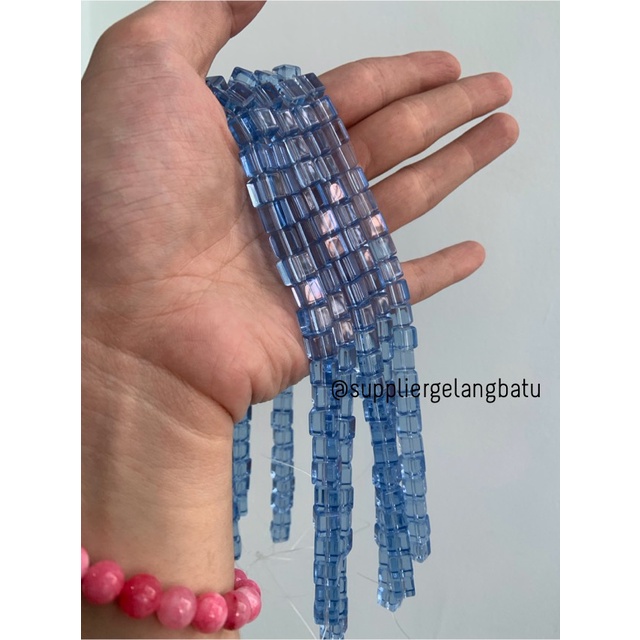 kristal Ceko kotak 8 x 8mm BLUE QUARTZ crystal biru bross manik manik