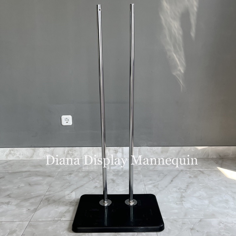 PLAT BESI DAN PLAT PLASTIK TATAKAN UNTUK MANEKIN FULLBODY STANDING MANEKIN