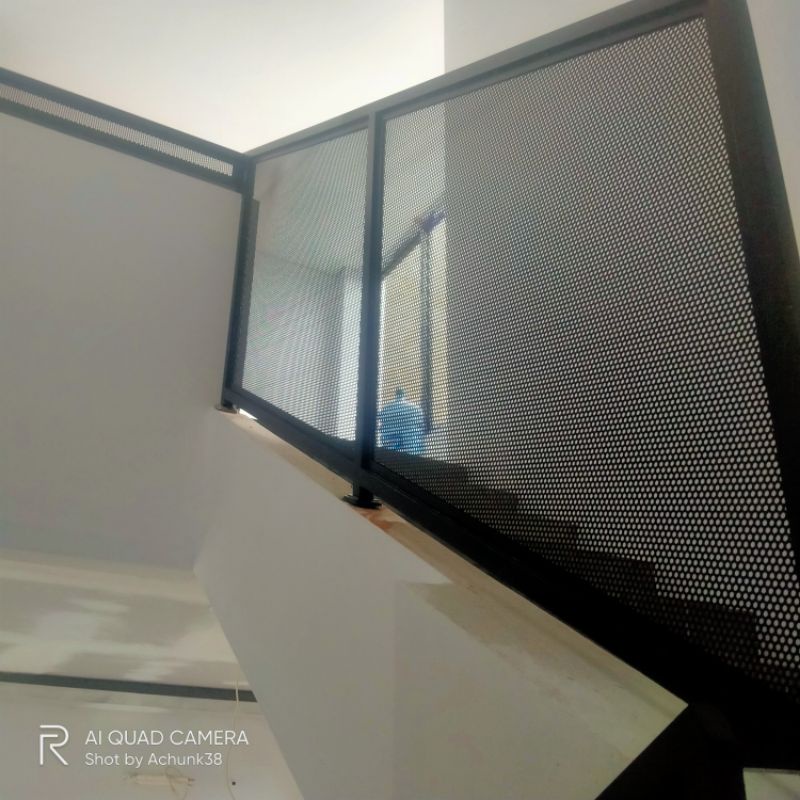 relling tangga minimalis