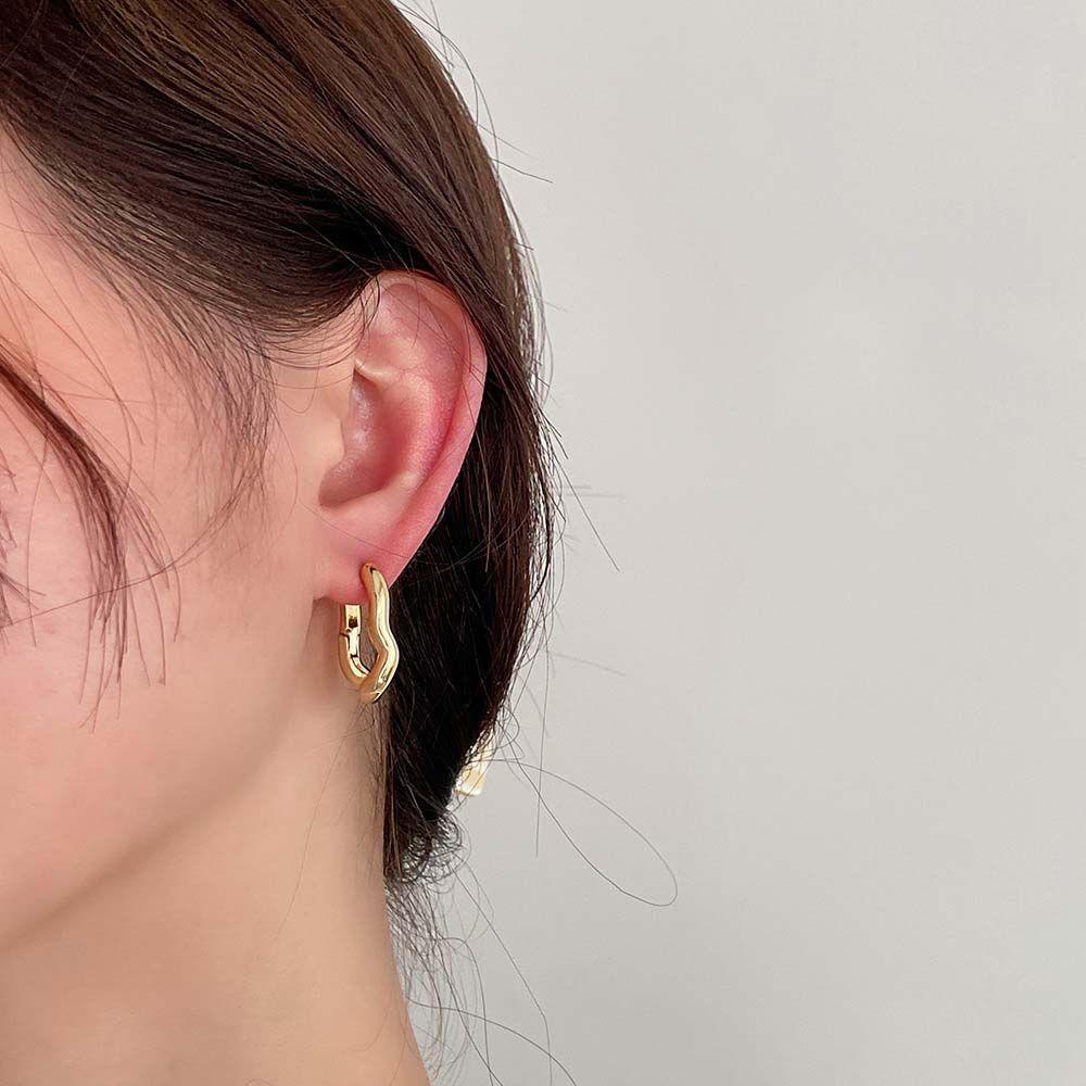 Anting Stud Bahan Tembaga Gaya Punk Untuk Pria Dan Wanita