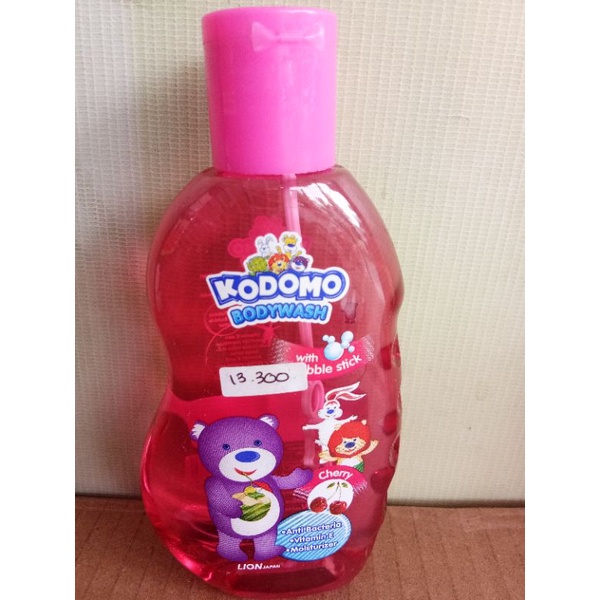 KODOMO BODYWASH CHERRY, STRAWBERRY, ORANGE, BLUEBERRY 200ML