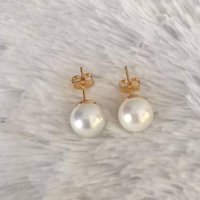 Giwang mutiara lombok