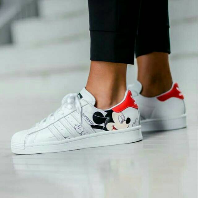 adidas superstar x mickey mouse