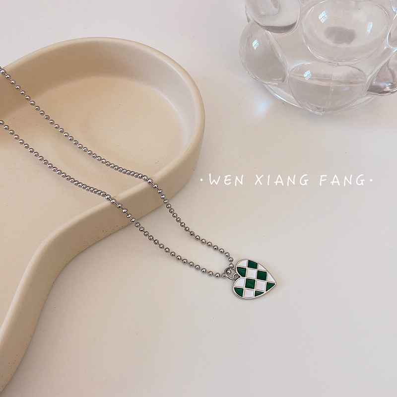 Kalung Rantai Klavikula Desain Papan Catur Hati 2021 Untuk Wanita
