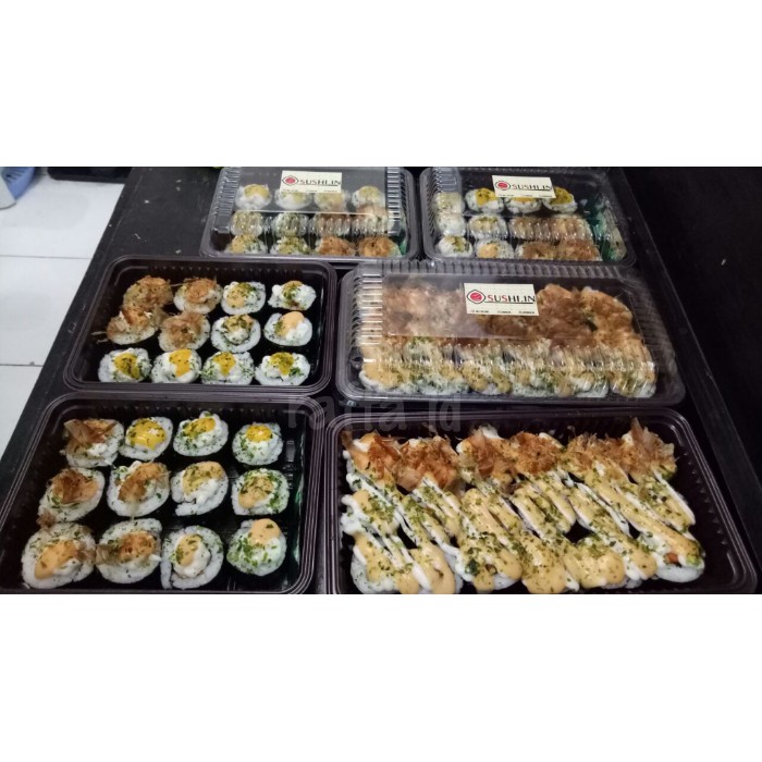 

Sushi Mix 12 Pcs Handmade Termurah