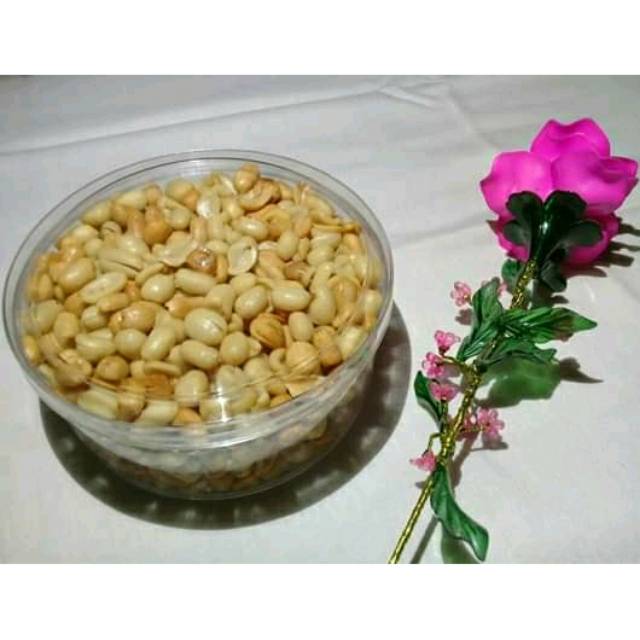 

Kacang khas lebaran - Renyah maknyusss