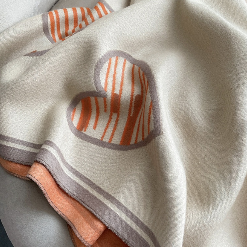 Syal &quot;Karenia&quot; 65 x 180 Motif &quot;Hati&quot; yang mewah, Bahan High Grade Cashmere Immitation