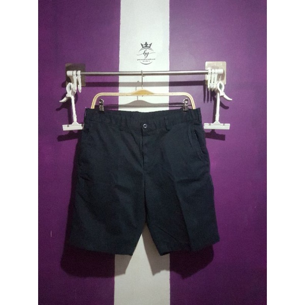 celana pendek pria l celana pendek UNIQLO ORIGINAL SECOND