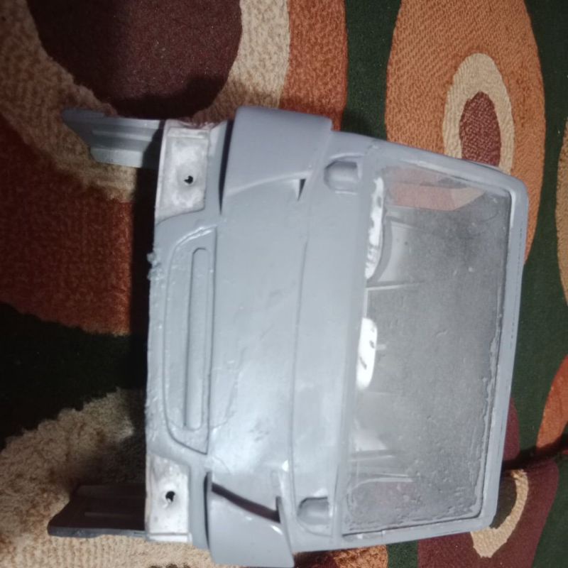 Kabin Miniatur truk canter skala 1:14