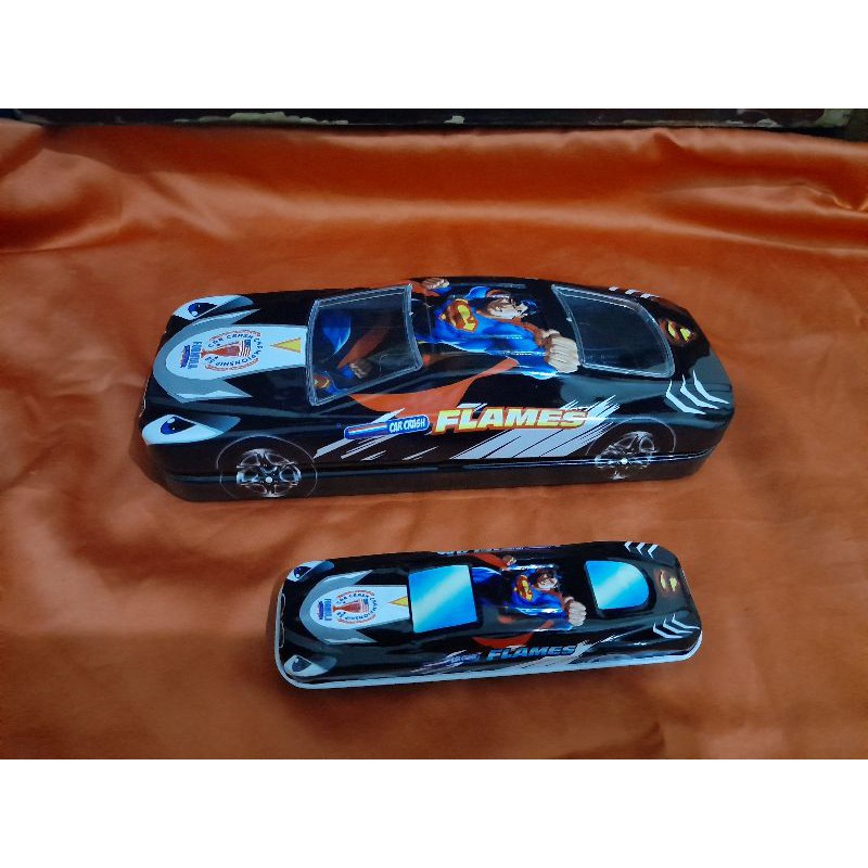 

tempat pensil motif superman