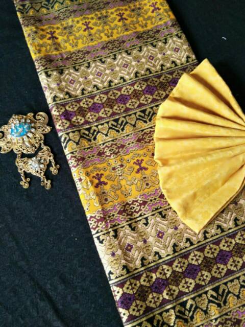 Kain Batik Prada &amp; Kain Embos Batik Ozila Grosir Batik TERMURAH Batik Halus Pakaian Pria Wanitaji