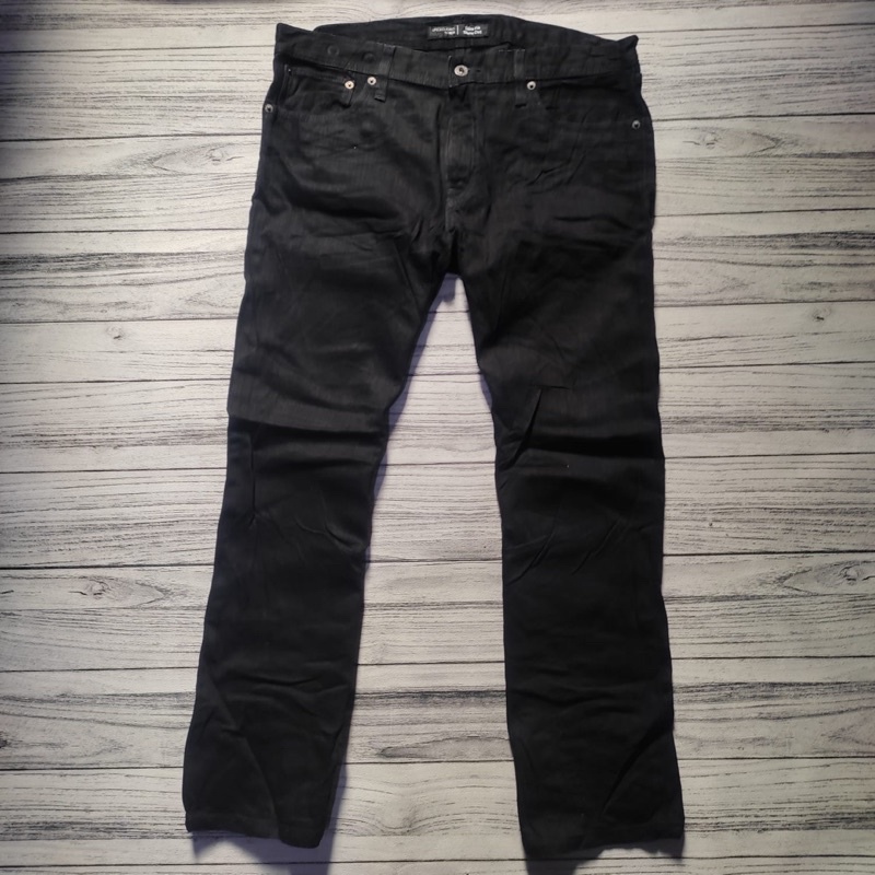 celana jeans uniqlo-pria/cowok-second/bekas original-size 34