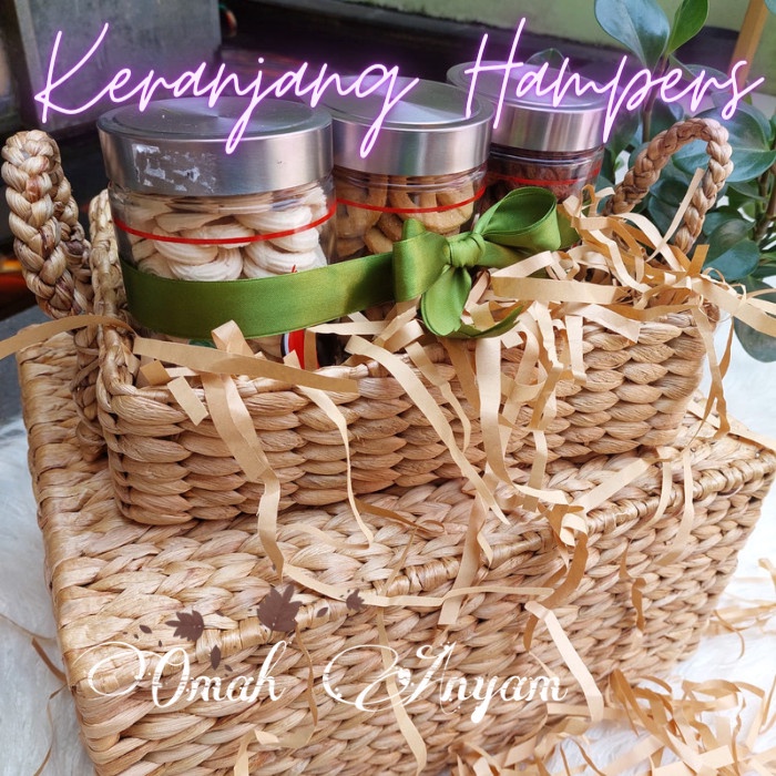 

Ready Keranjang Toples Anyam Kotak/Kotak Anyaman Enceng Gondok/Tray/Baki Murah