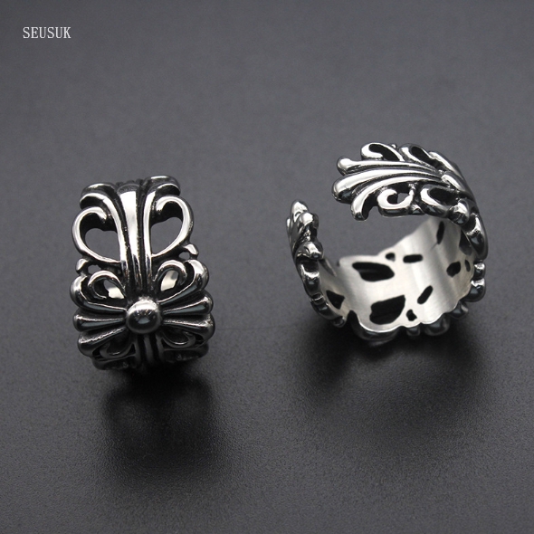 Cincin Stainless Steel Titanium Steel Model Silang Hollow Punk untuk Pria